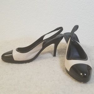 White House Black Market Olivia Snake Print Slingback Patent Leather Heels Sz 8